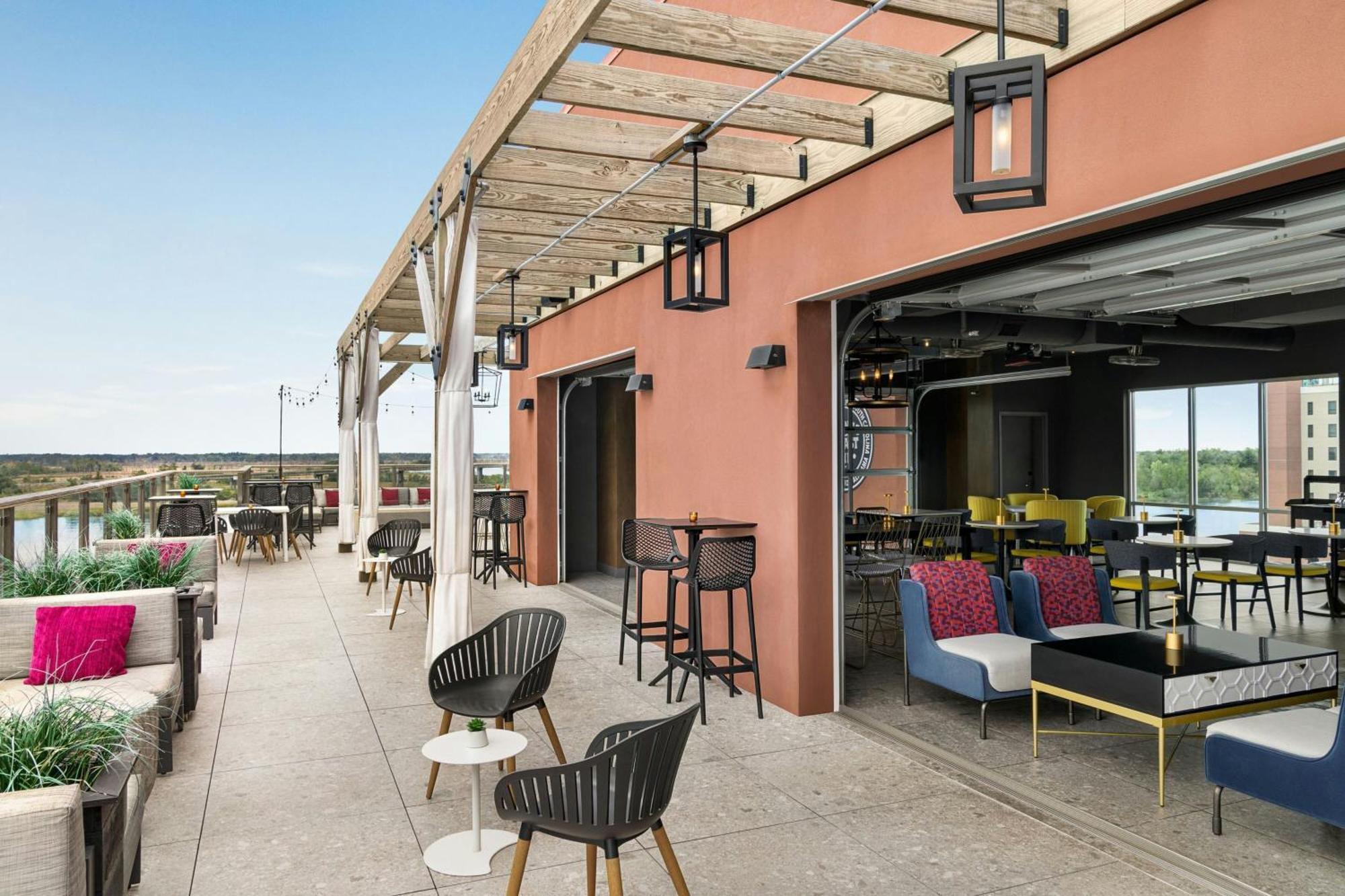 Aloft Wilmington At Coastline Center Hotel Exterior foto